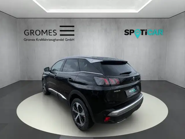 Peugeot 3008 view 5
