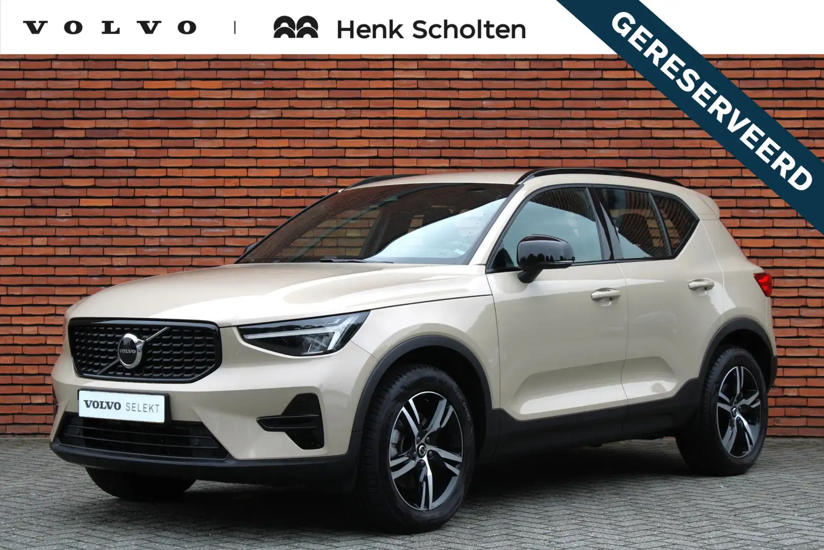 Volvo XC40 B4 Plus Dark | Semi-Elektrische Trekhaak | Parkeer Marrone - 1