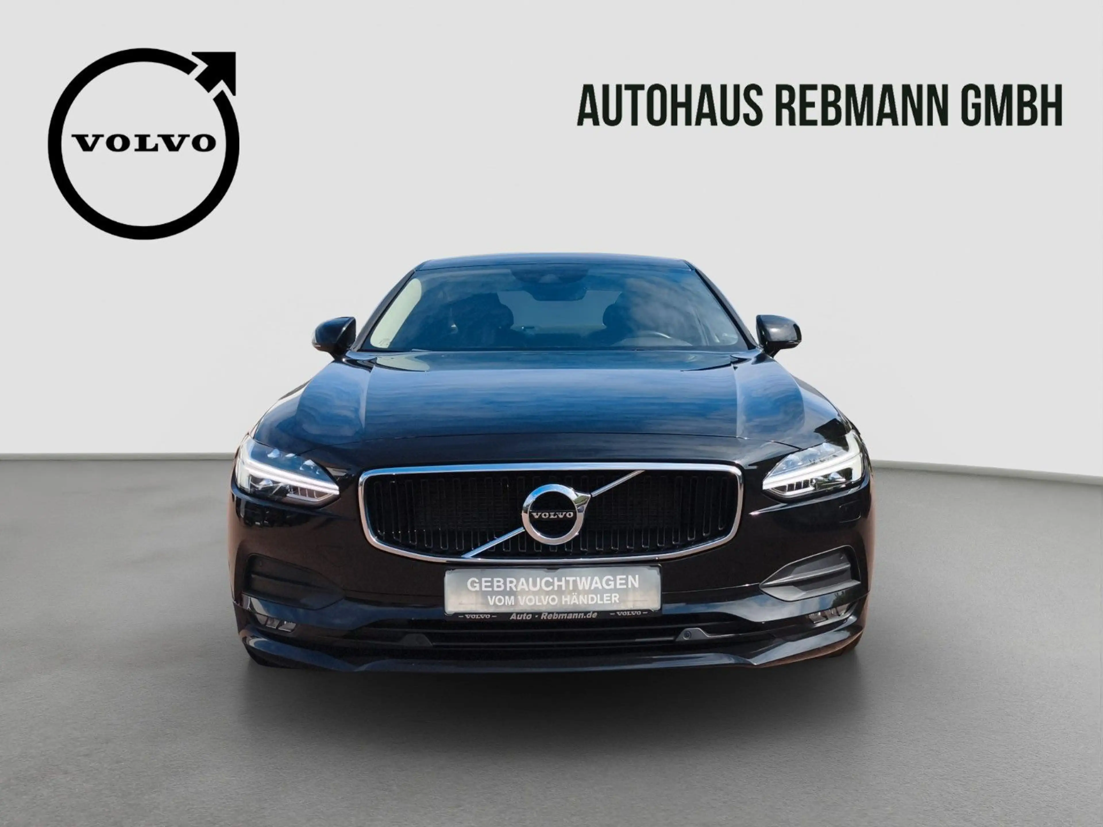 Volvo S90 T4 Momentum — photo 2
