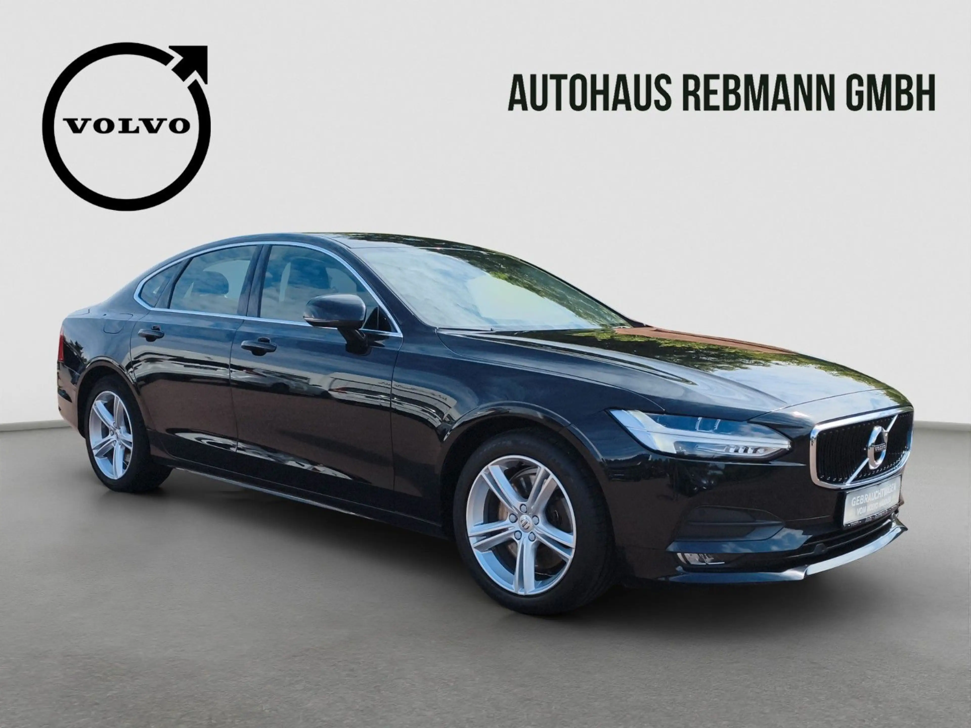 Volvo S90 T4 Momentum — photo 8