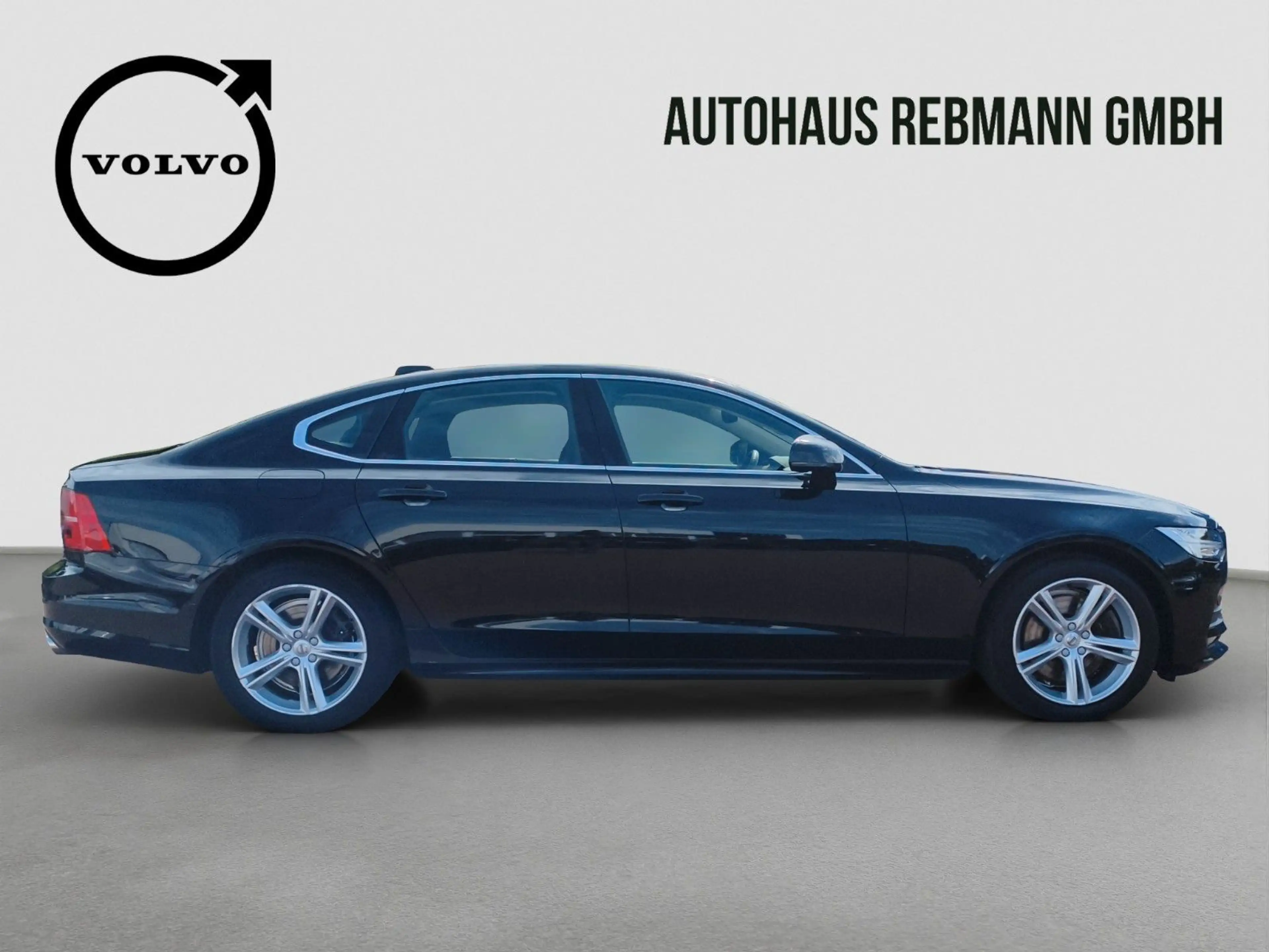 Volvo S90 T4 Momentum — photo 7