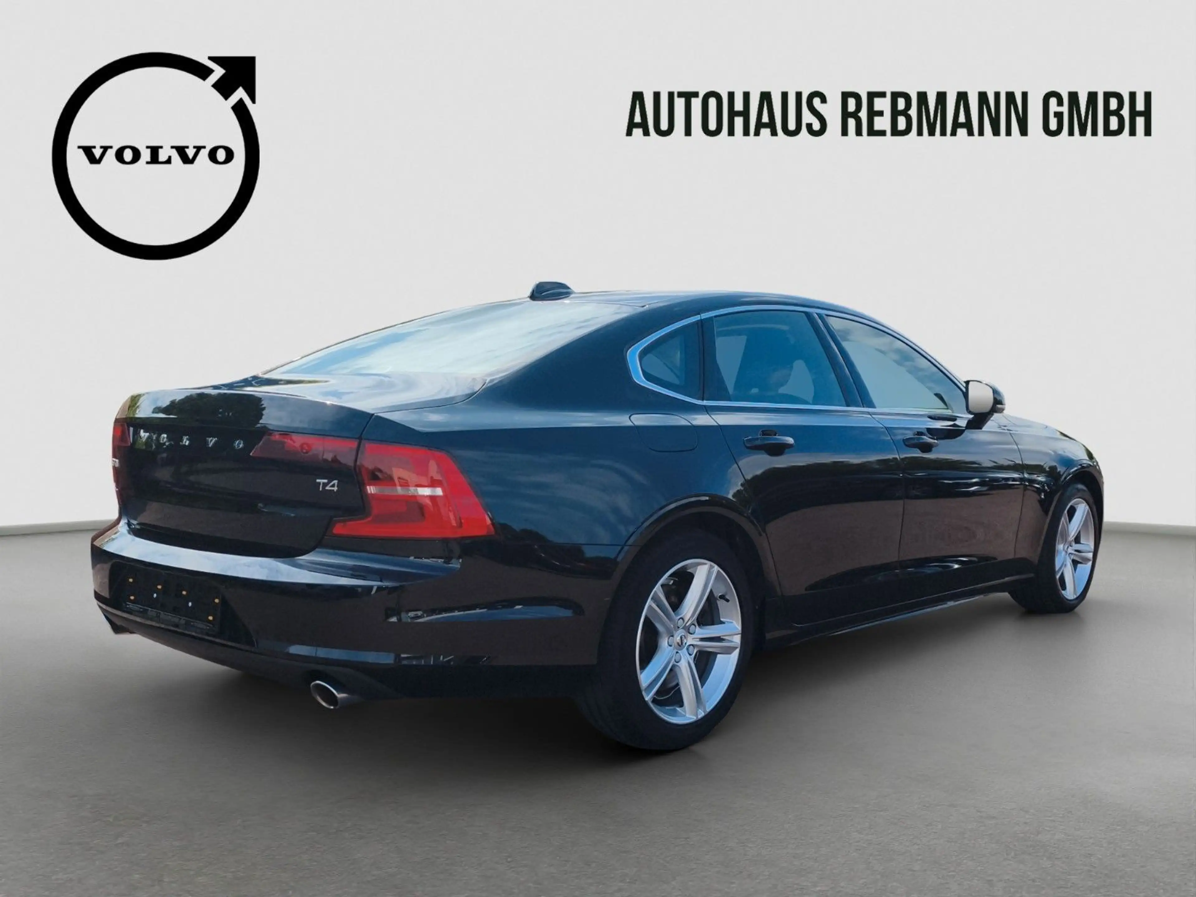 Volvo S90 T4 Momentum — photo 6