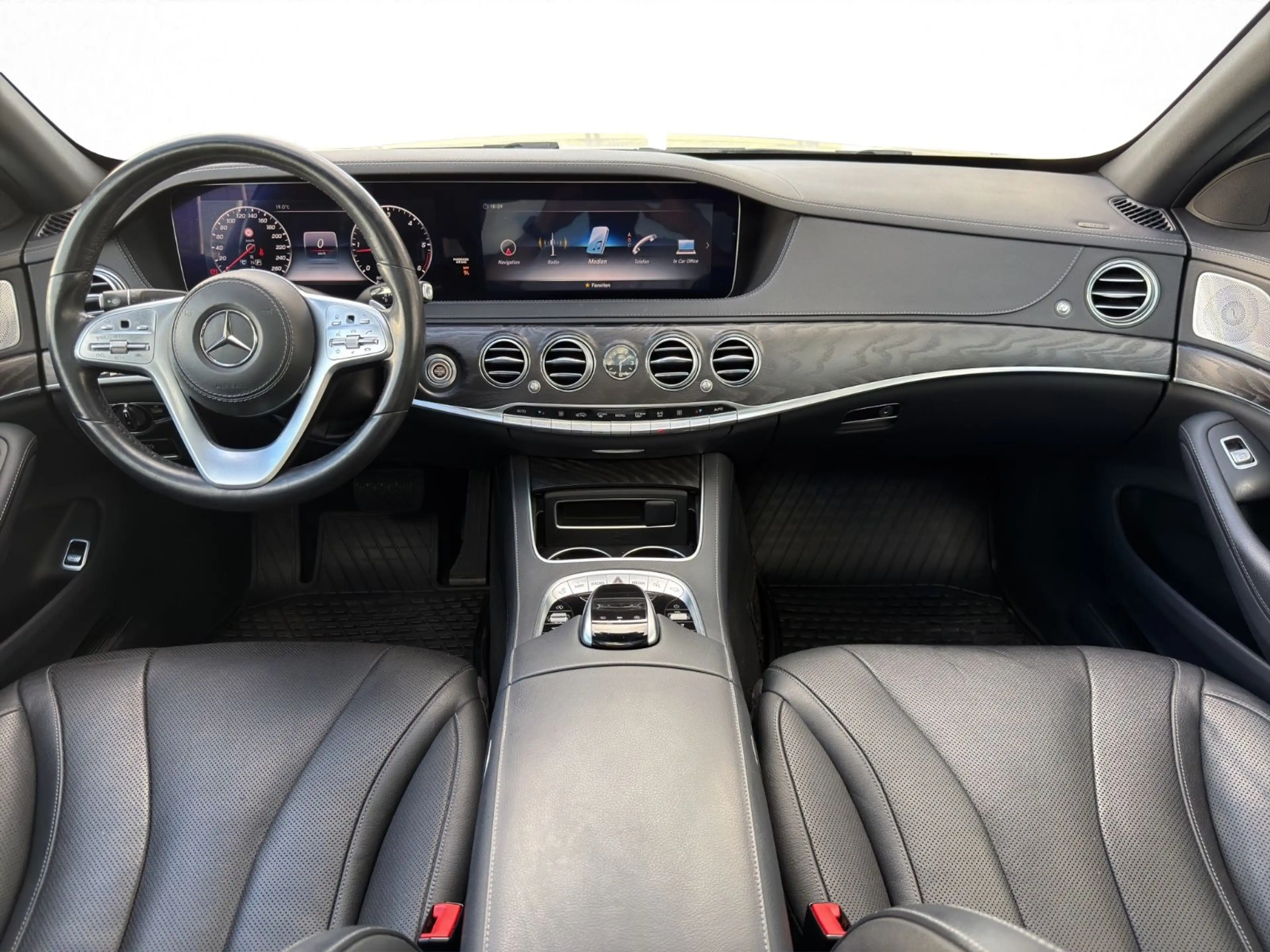 Mercedes-Benz S 350 d 4Matic/Designo/Burmester/Multibeam — photo 13