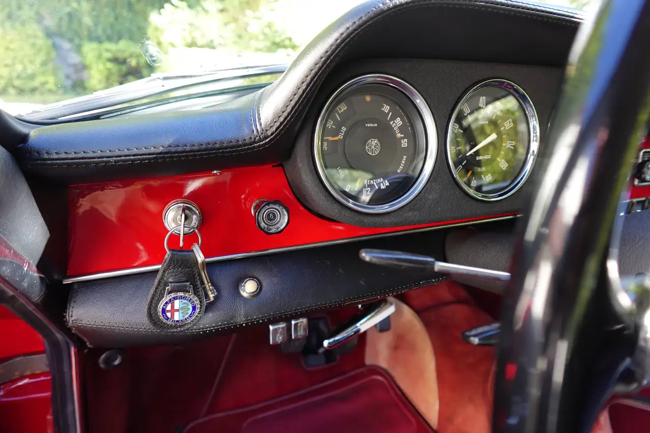 Alfa Romeo Giulia Sprint 1600 (101.12), foto 9