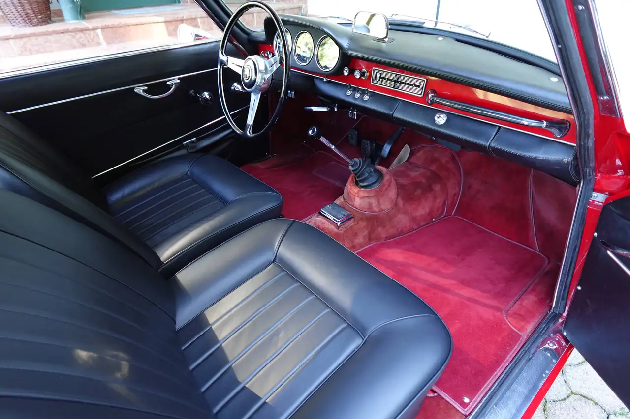 Alfa Romeo Giulia Sprint 1600 (101.12), foto 11