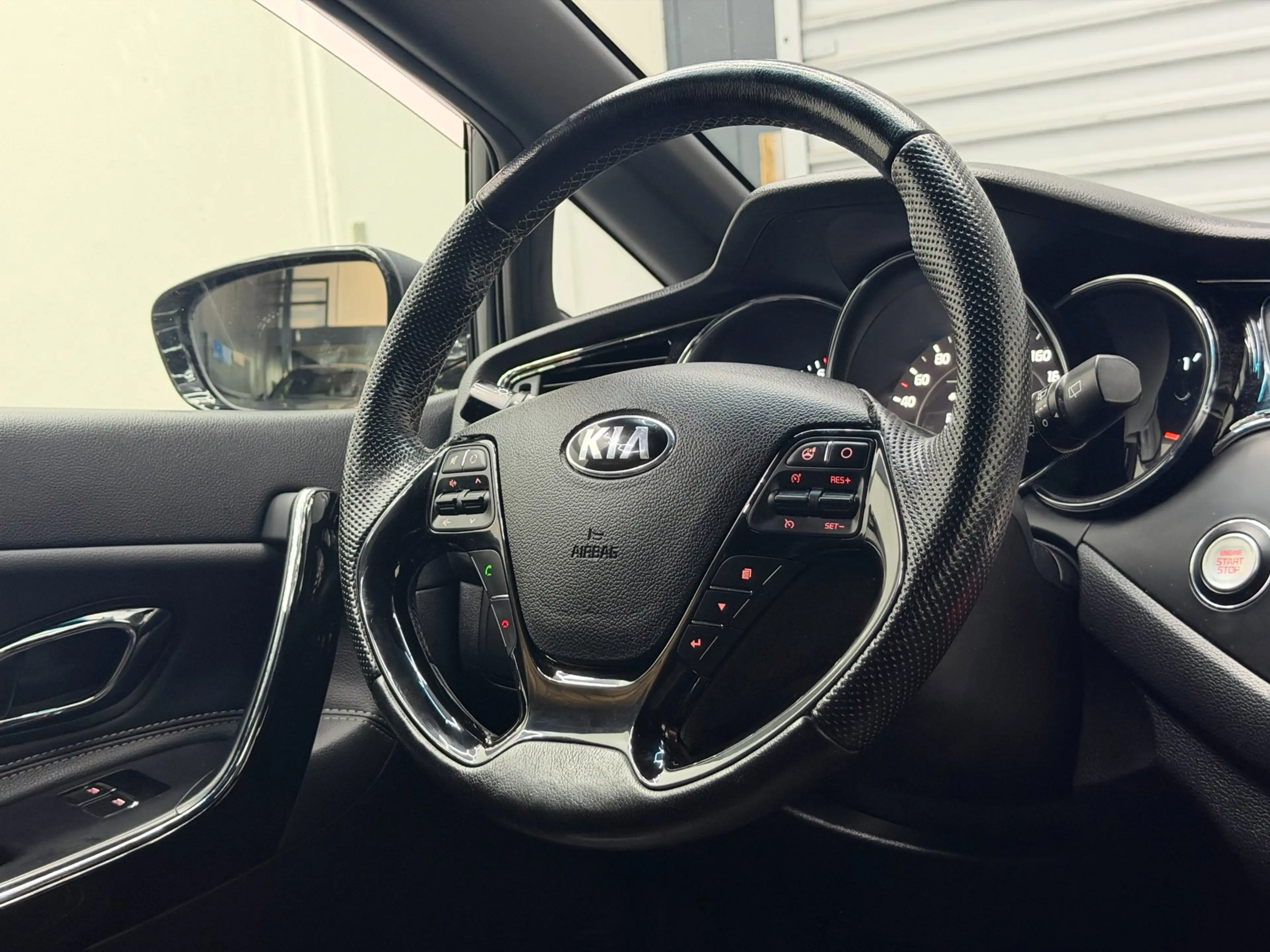 Kia ProCeed / pro_cee'd 1.0 T-GDi GT-Line - Camera - Clima - Cruise - LM V — photo 15