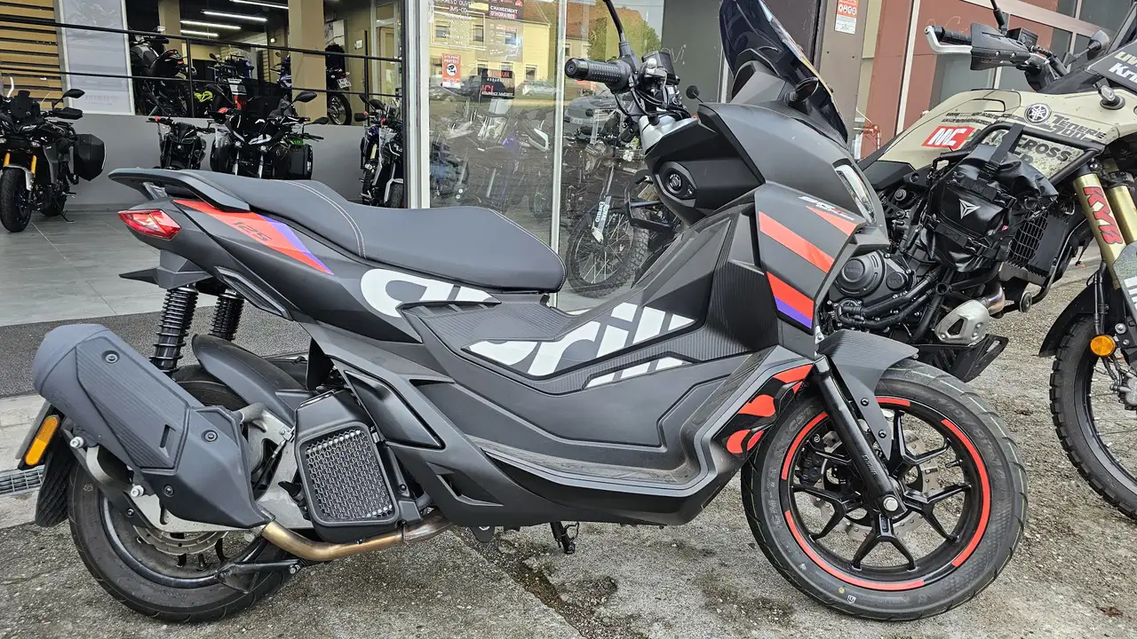 Aprilia SR 125