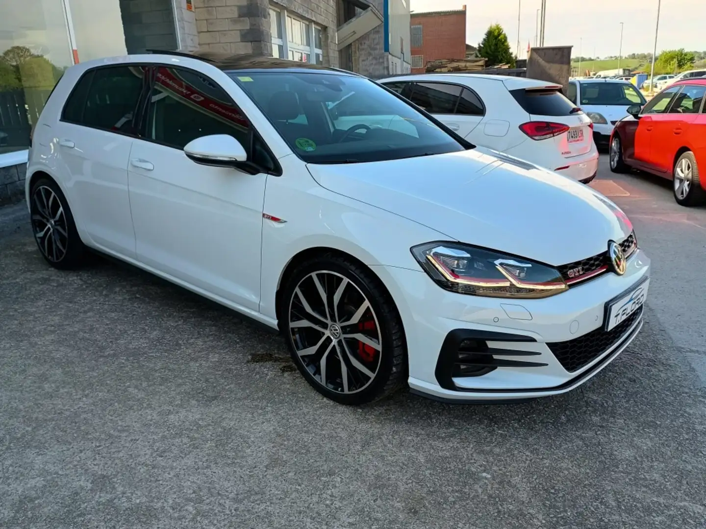 Volkswagen Golf GTI 2.0 TSI Performance DSG7 180kW Blanco - 1