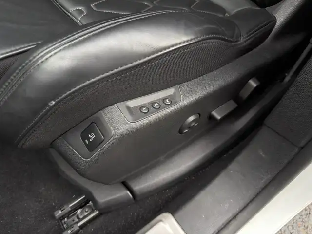 Peugeot 5008 view 9