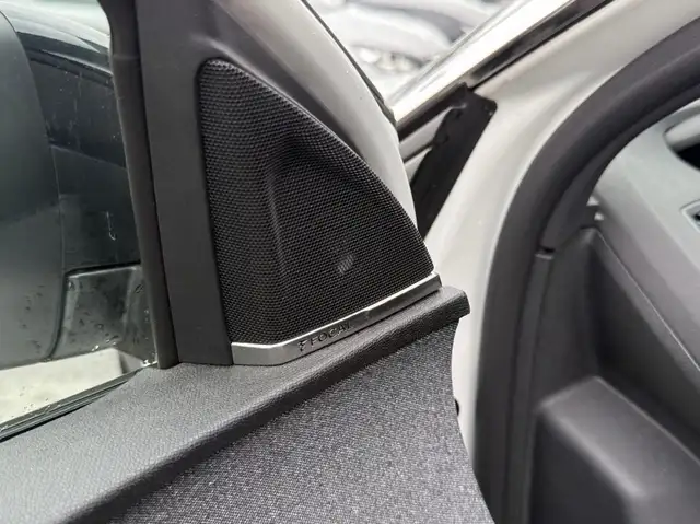 Peugeot 5008 view 10
