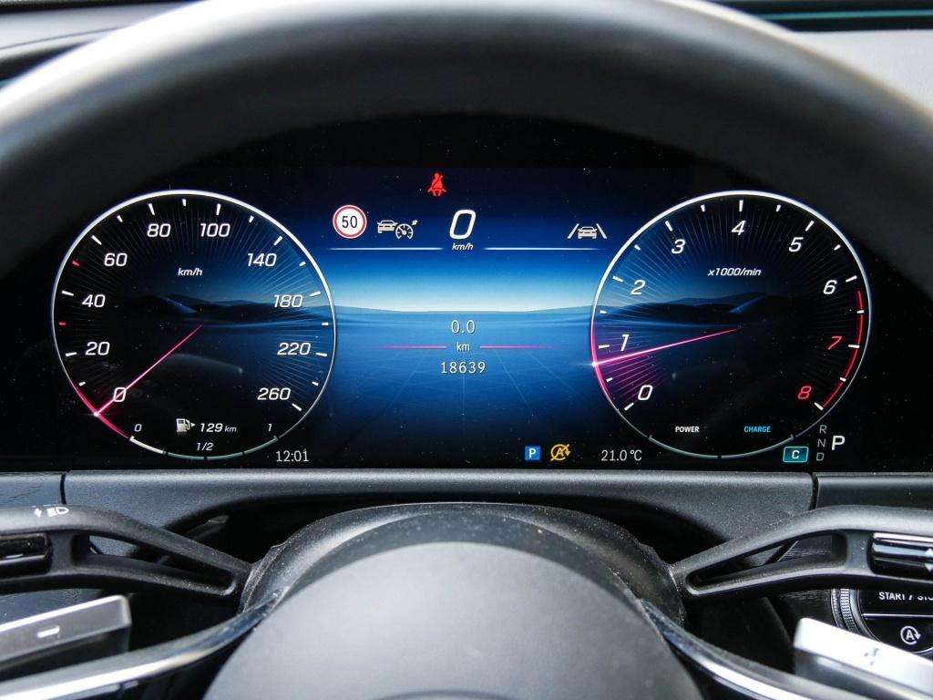 Mercedes-Benz E 200
