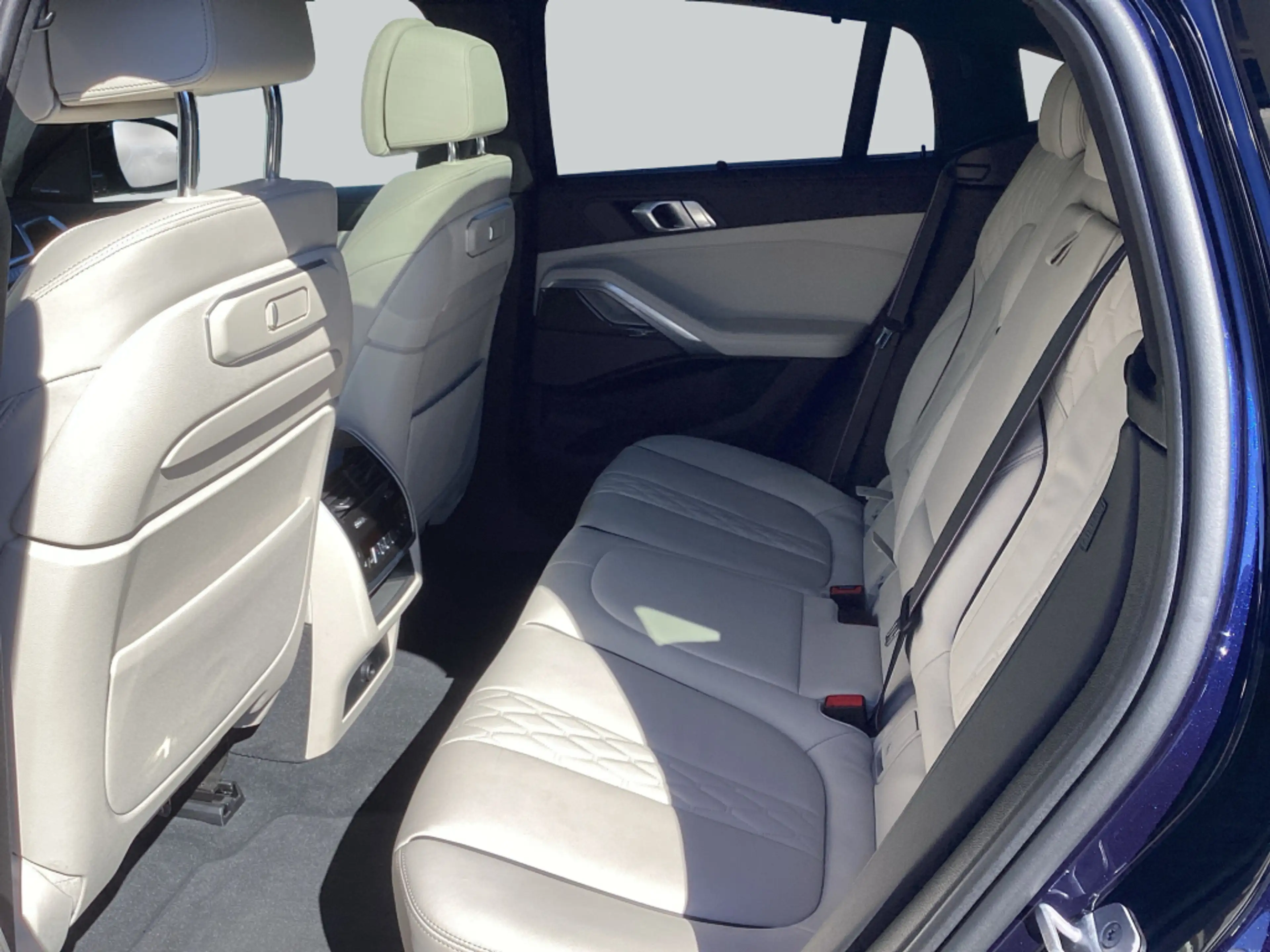 BMW X6 M i xDrive Pano* LED* Harman/Kardon* SHZ* — photo 12