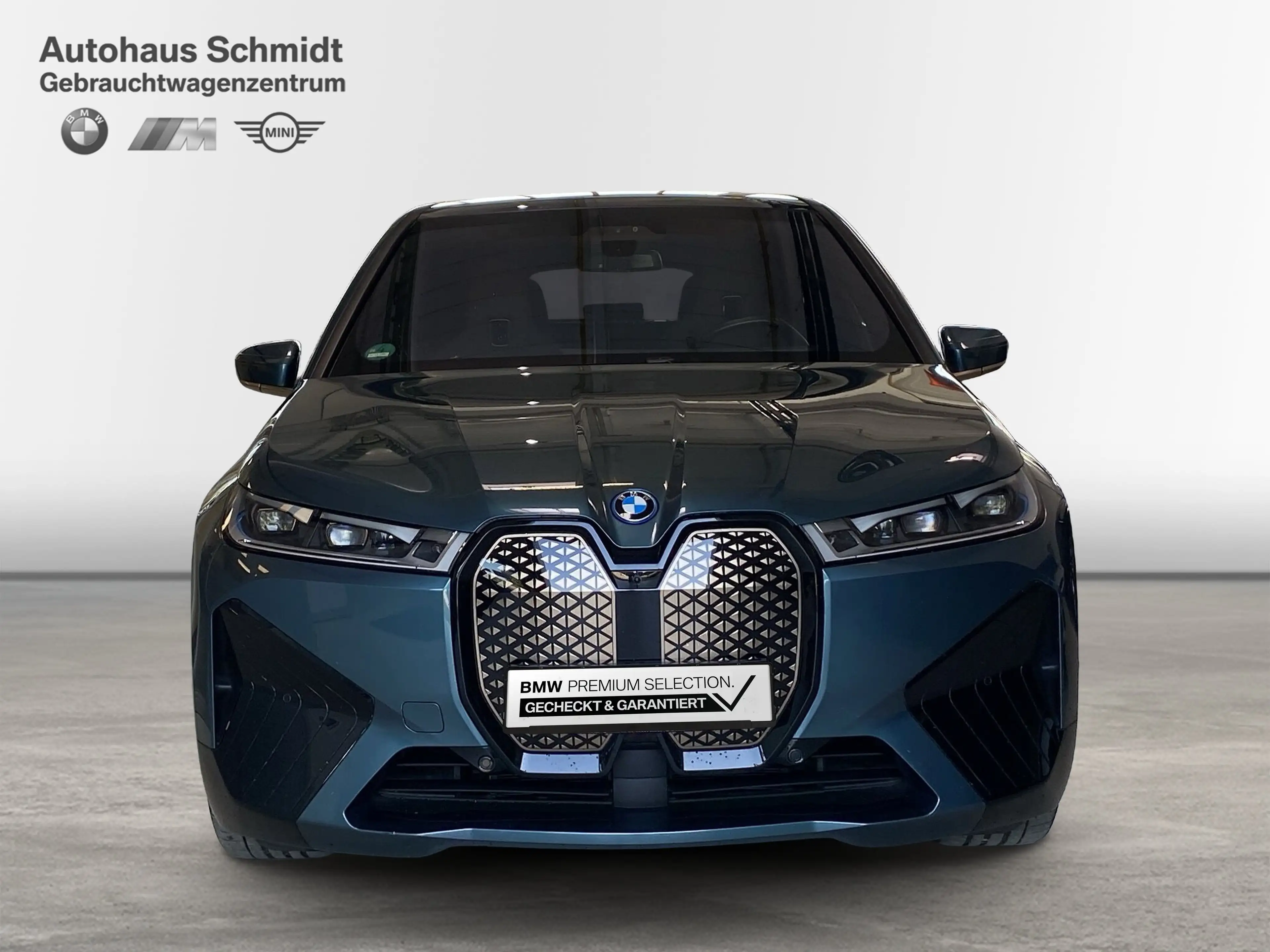 BMW iX M60 *22"*LC Prof.*HUD*B&W*Pano*AHK*Laser*Adapt.2-A — photo 7