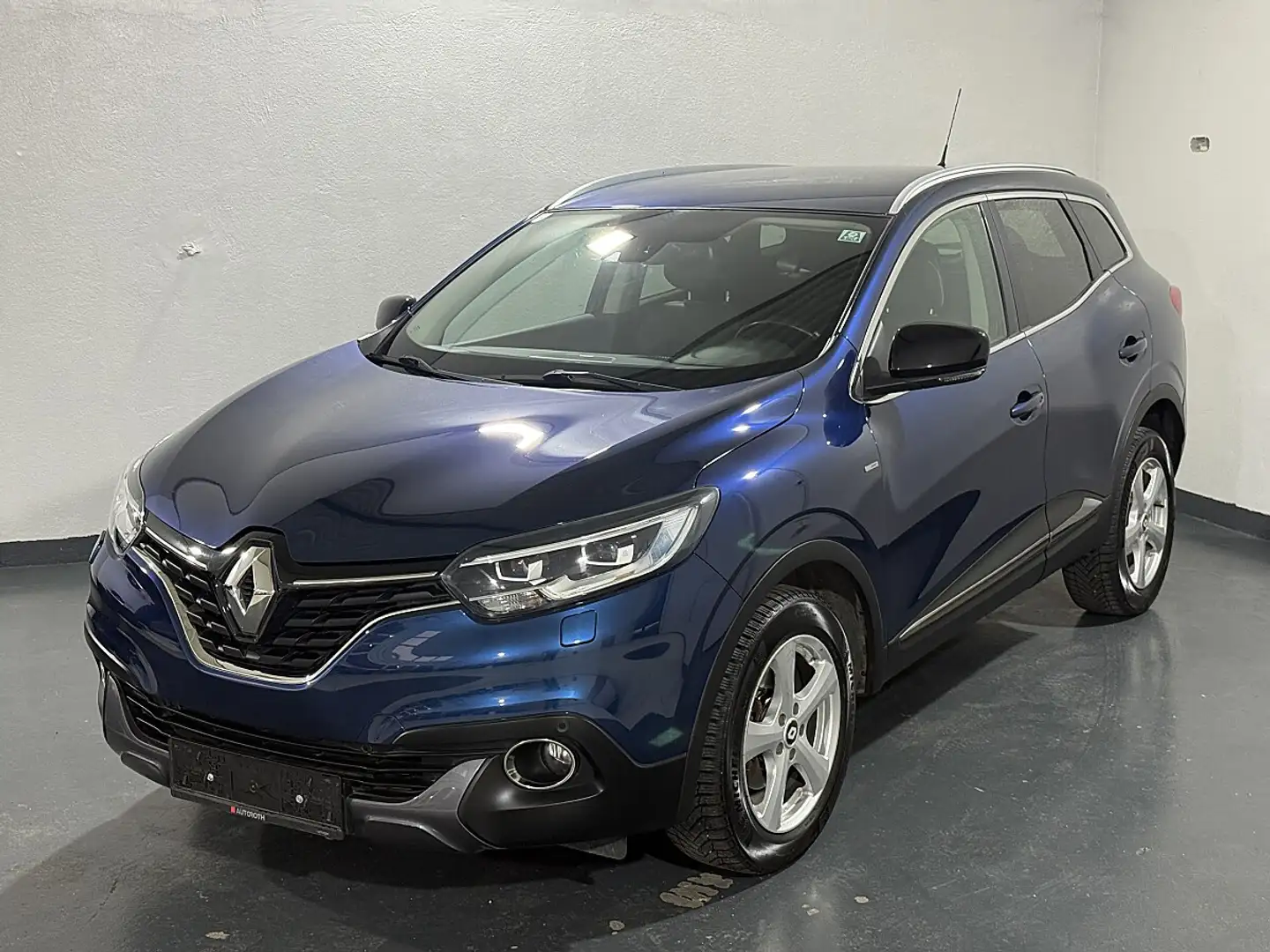 Renault Kadjar Renault Kadjar *NUR 55.000 KM* *FINANZIERUNG* *... Schwarz - 2