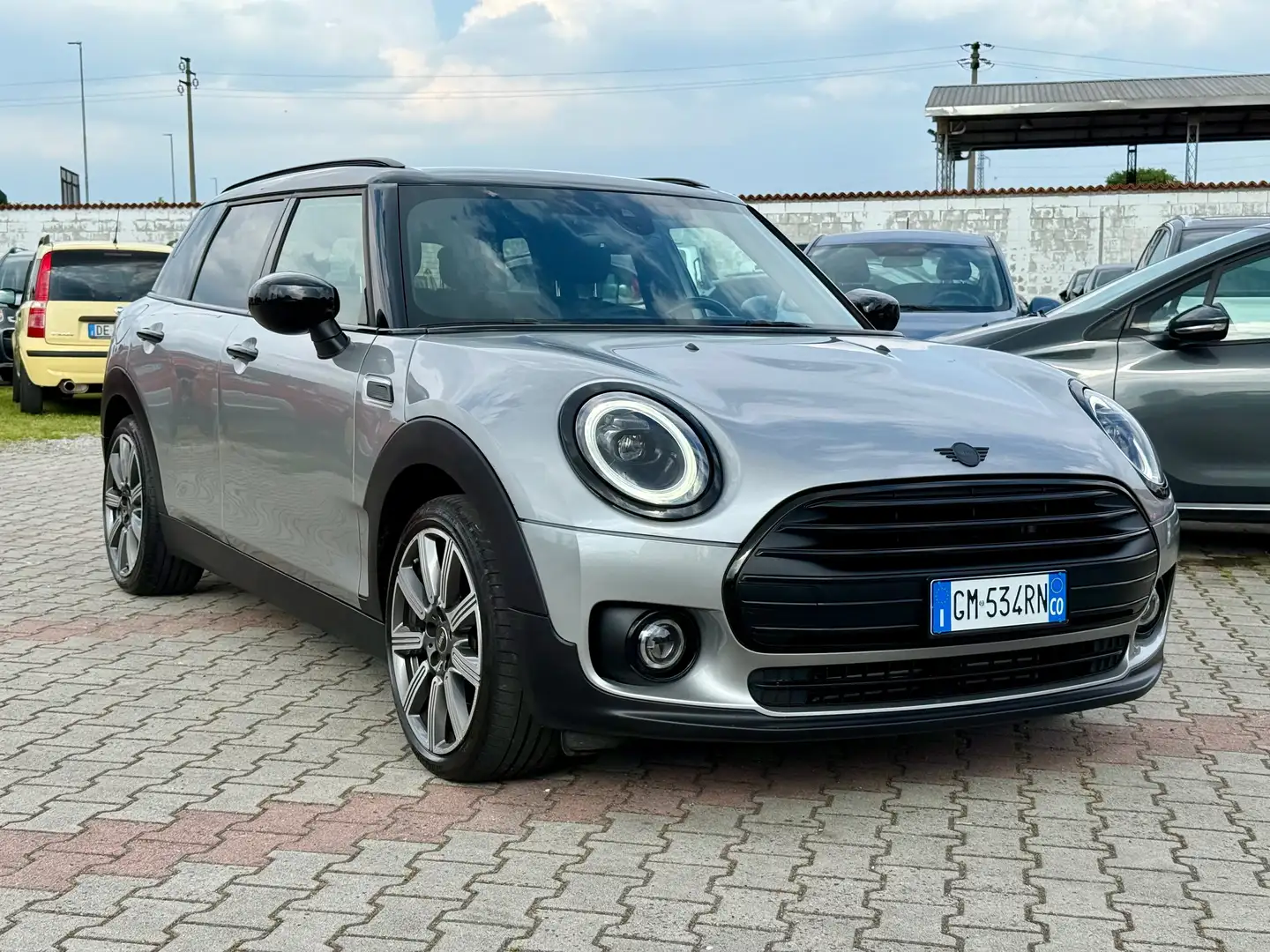 MINI Cooper Clubman 1.5 Business auto *NAVI*LED*CAMERA* Grigio - 2