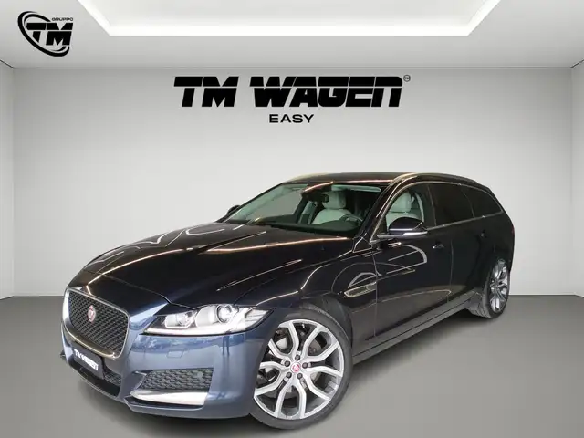 Jaguar XF Sportbrake 2.0d Prestige awd 180cv  4X4 AUTOMATICO