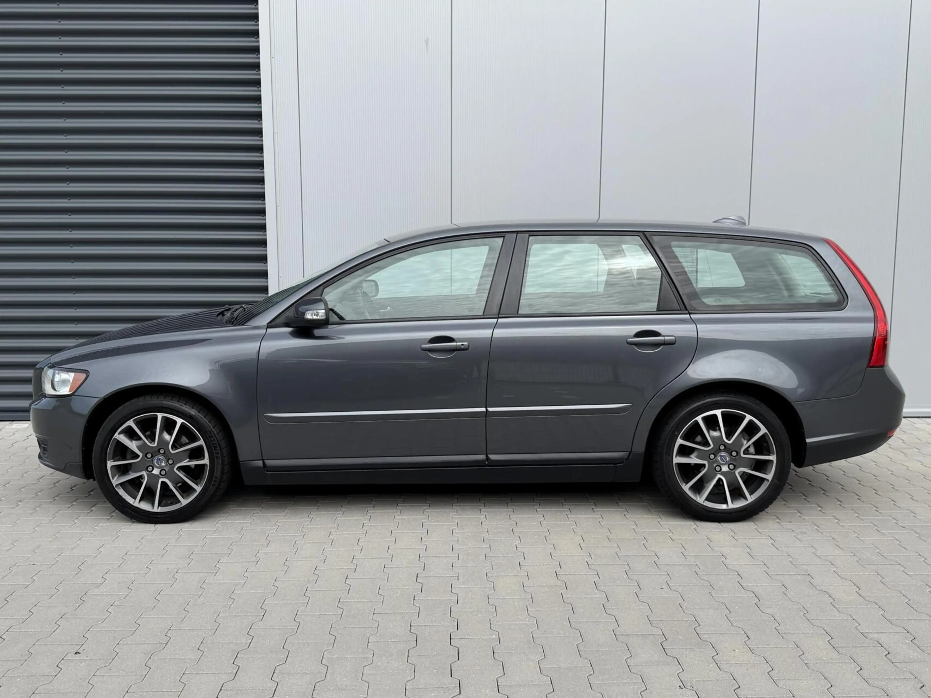 Volvo V50 2.4 Momentum - Erg netjes - Goed onderhouden - NAP — photo 8