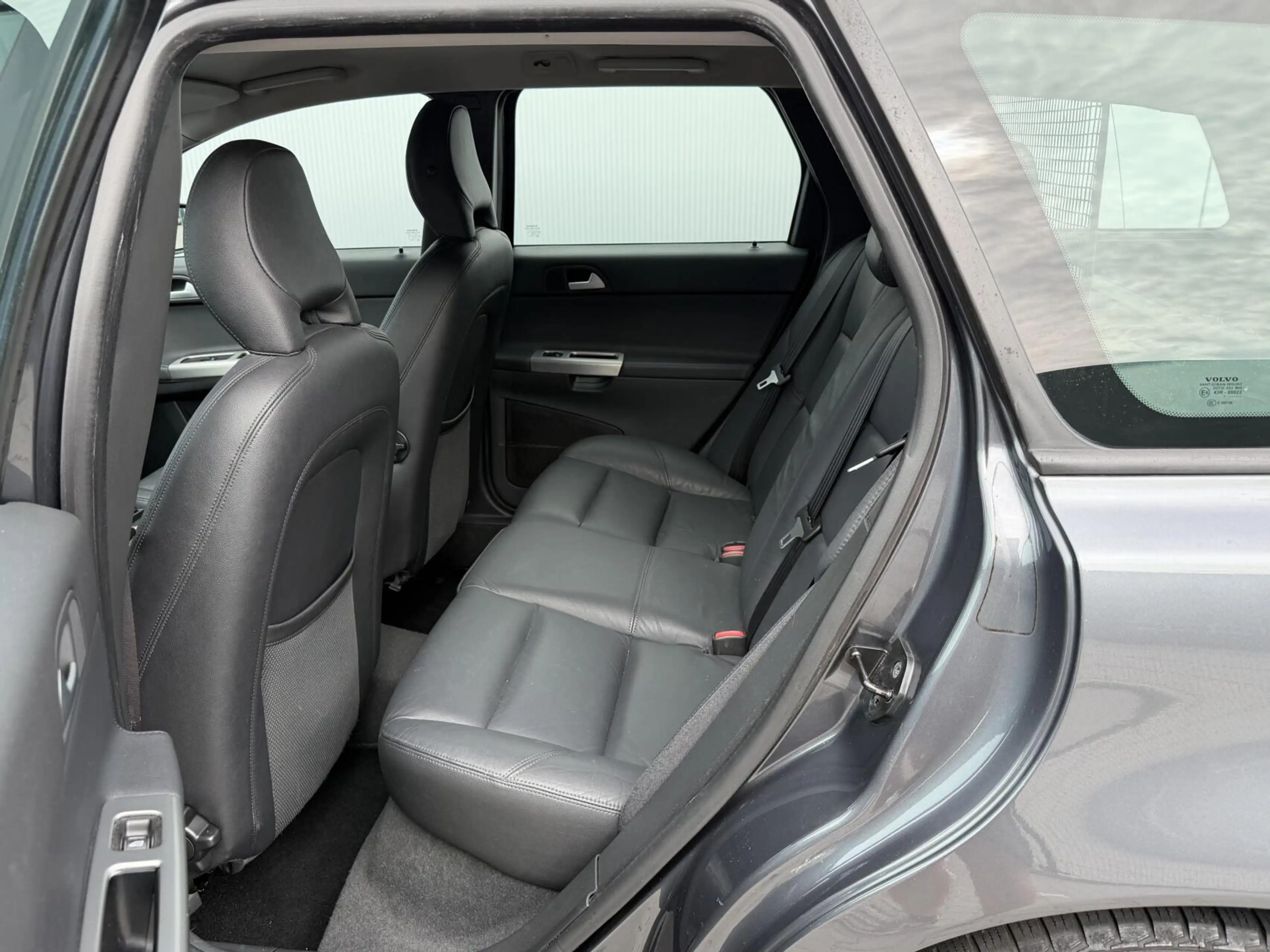 Volvo V50 2.4 Momentum - Erg netjes - Goed onderhouden - NAP — photo 15