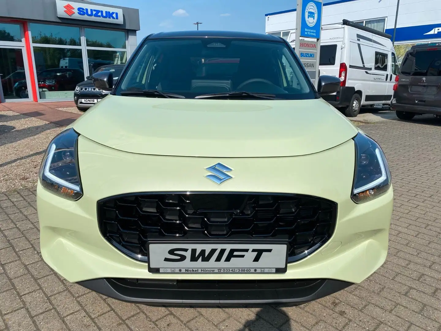 Suzuki Swift Comfort CVT /LED/Navi/Allwetter/B.Rims Gelb - 2
