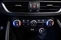Alfa Romeo Giulia Veloce 2.0 Turbo 280PS AT8 Zwart - thumbnail 9