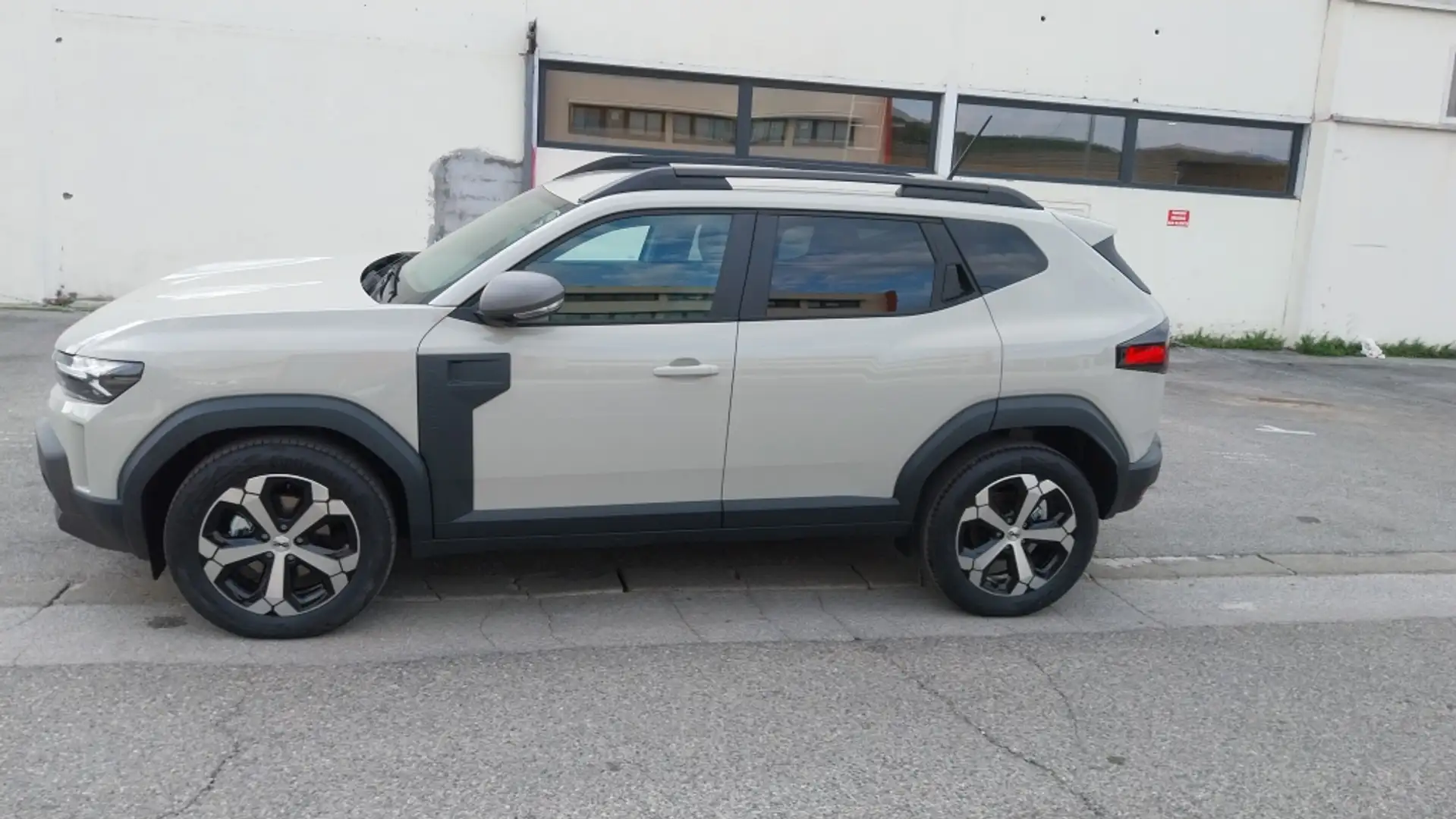 Dacia Duster full hybrid 140 Blanc - 2