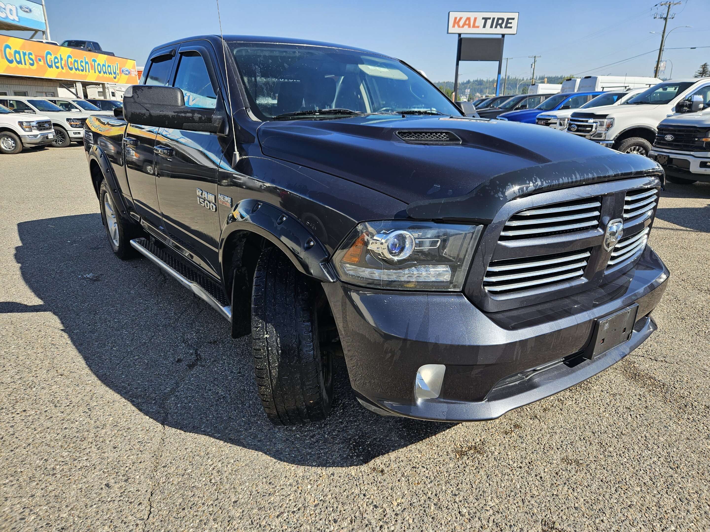 2015 RAM 1500 Sport | 4WD | Tow off The Lot | Backup Camera — снимка 1