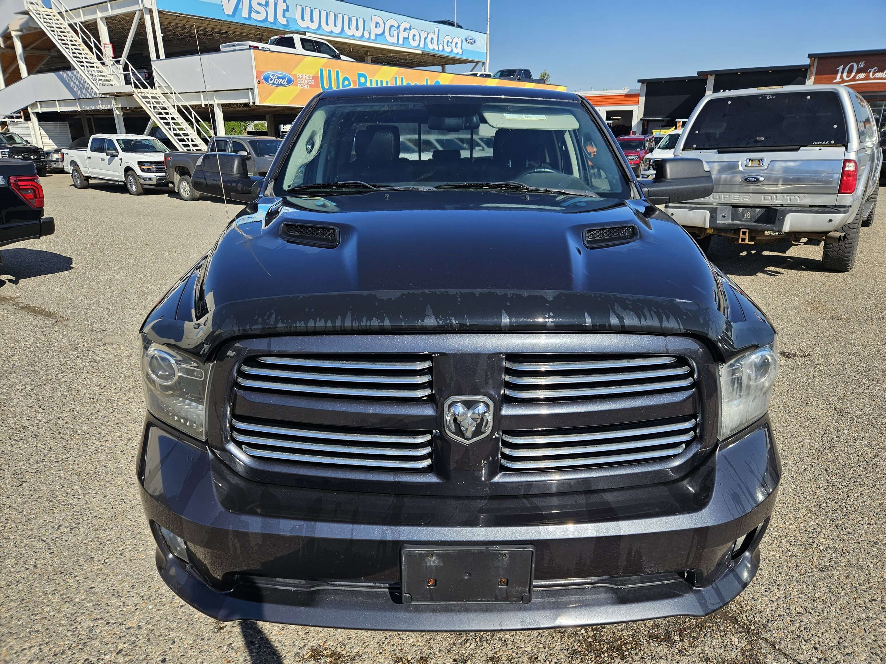 2015 RAM 1500 Sport | 4WD | Tow off The Lot | Backup Camera — снимка 1