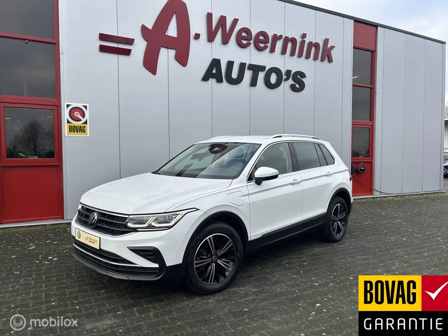 Volkswagen Tiguan 1.4 TSI eHybrid Life Business+ Camera Elec. A.klep Wit - 1