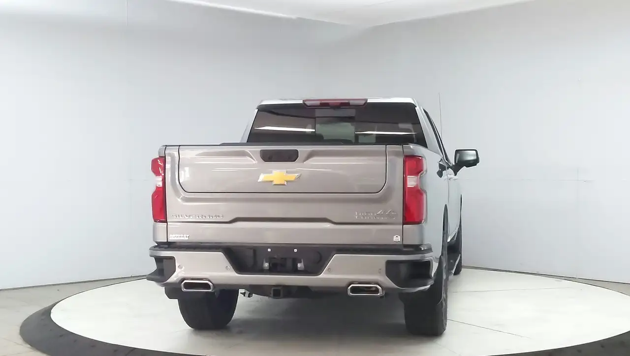 Chevrolet Silverado 1500 снимка Chevrolet Silverado 1500