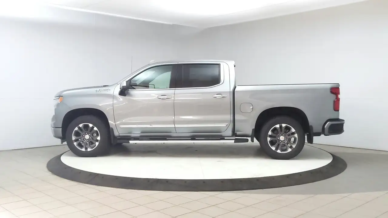 Chevrolet Silverado 1500 снимка Chevrolet Silverado 1500