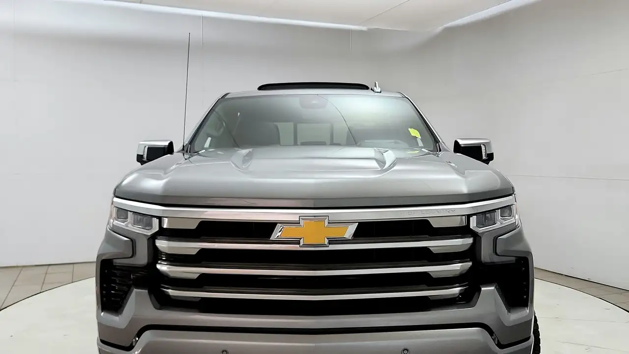 Chevrolet Silverado 1500 снимка Chevrolet Silverado 1500