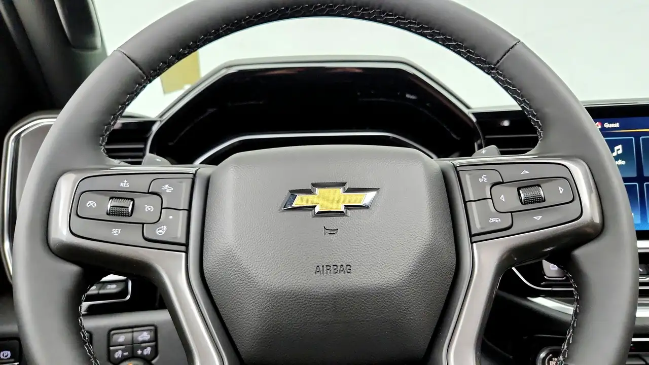 Chevrolet Silverado 1500 снимка Chevrolet Silverado 1500