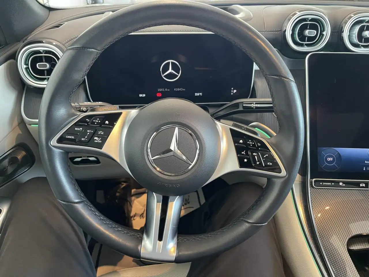 Mercedes-Benz GLC photo Mercedes-Benz GLC