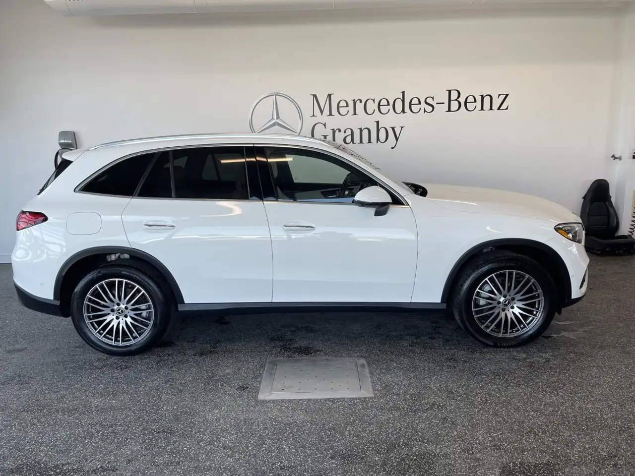 Mercedes-Benz GLC photo Mercedes-Benz GLC