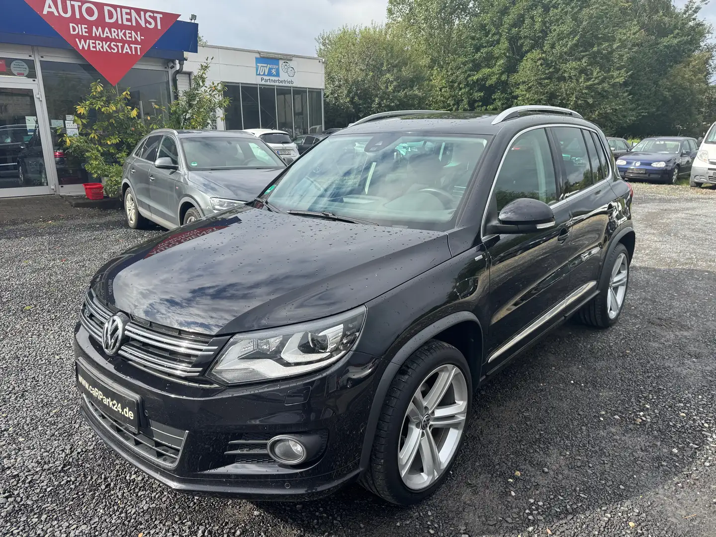 Volkswagen Tiguan 2.0 TSI Cup Sport & Style 4Motion Schwarz - 1