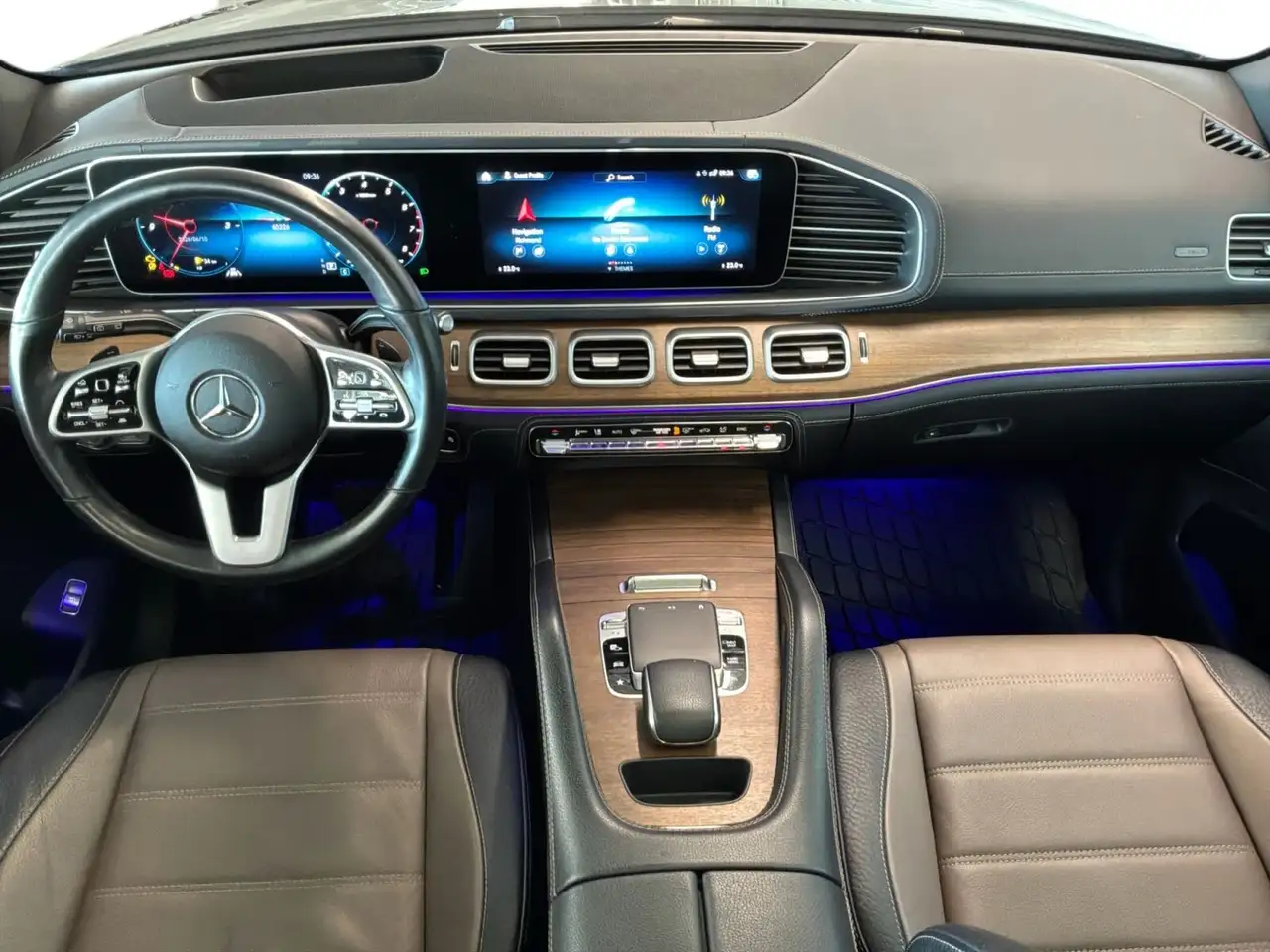 Mercedes-Benz GLE снимка Mercedes-Benz GLE