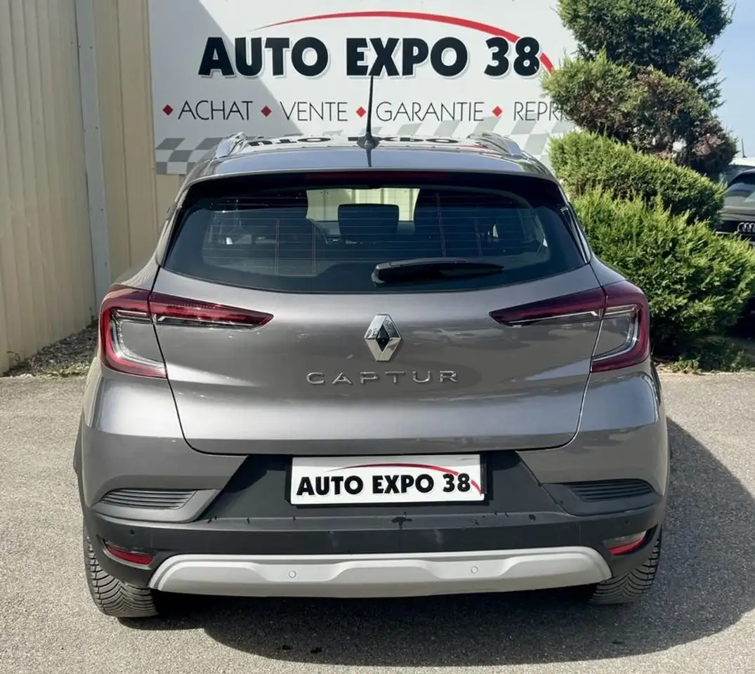 Renault Captur — photo 3