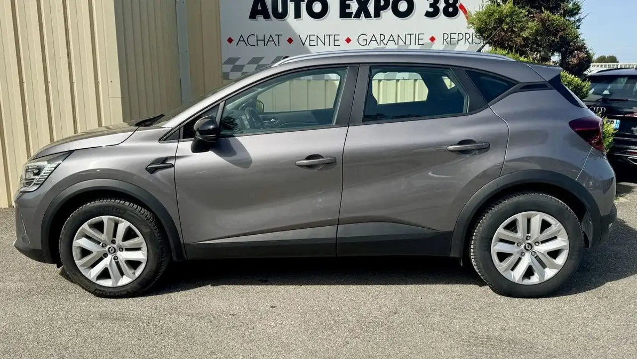 Renault Captur — photo 2