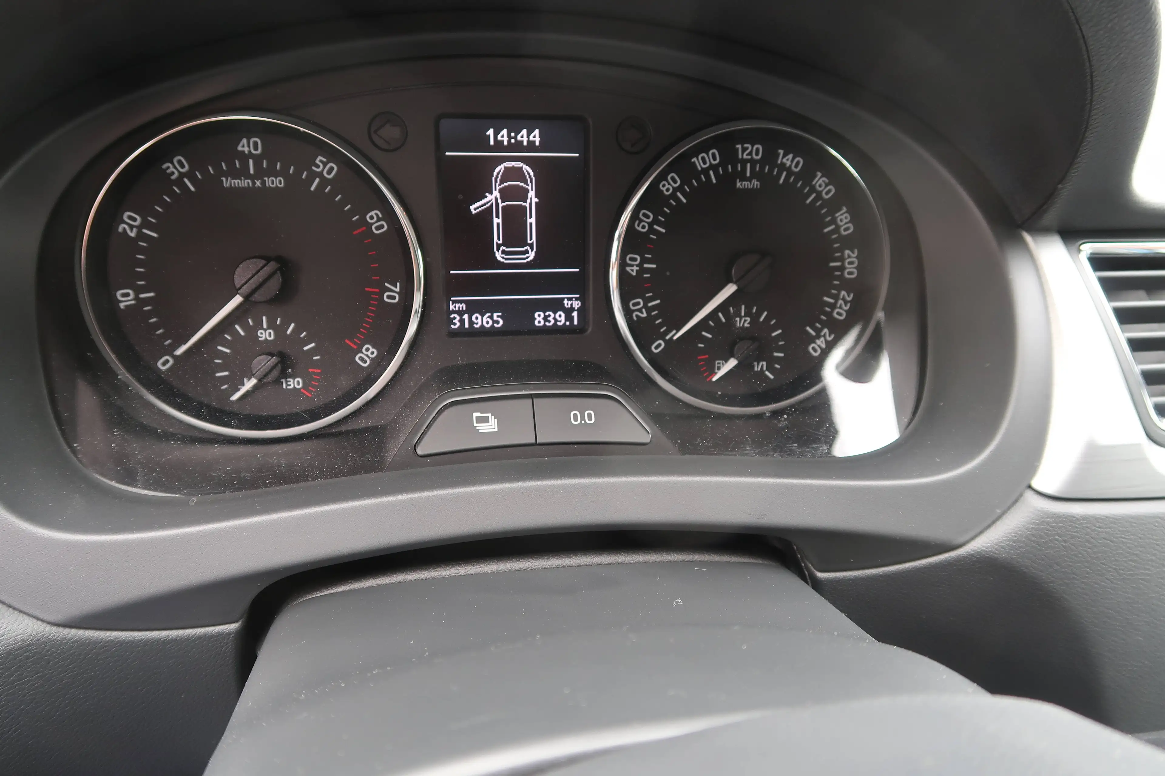 Skoda Rapid/Spaceback 1.4 Elegance — photo 5