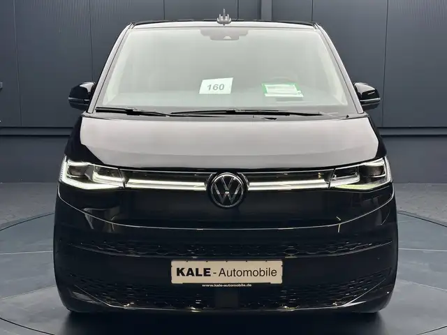 Volkswagen Multivan view 8