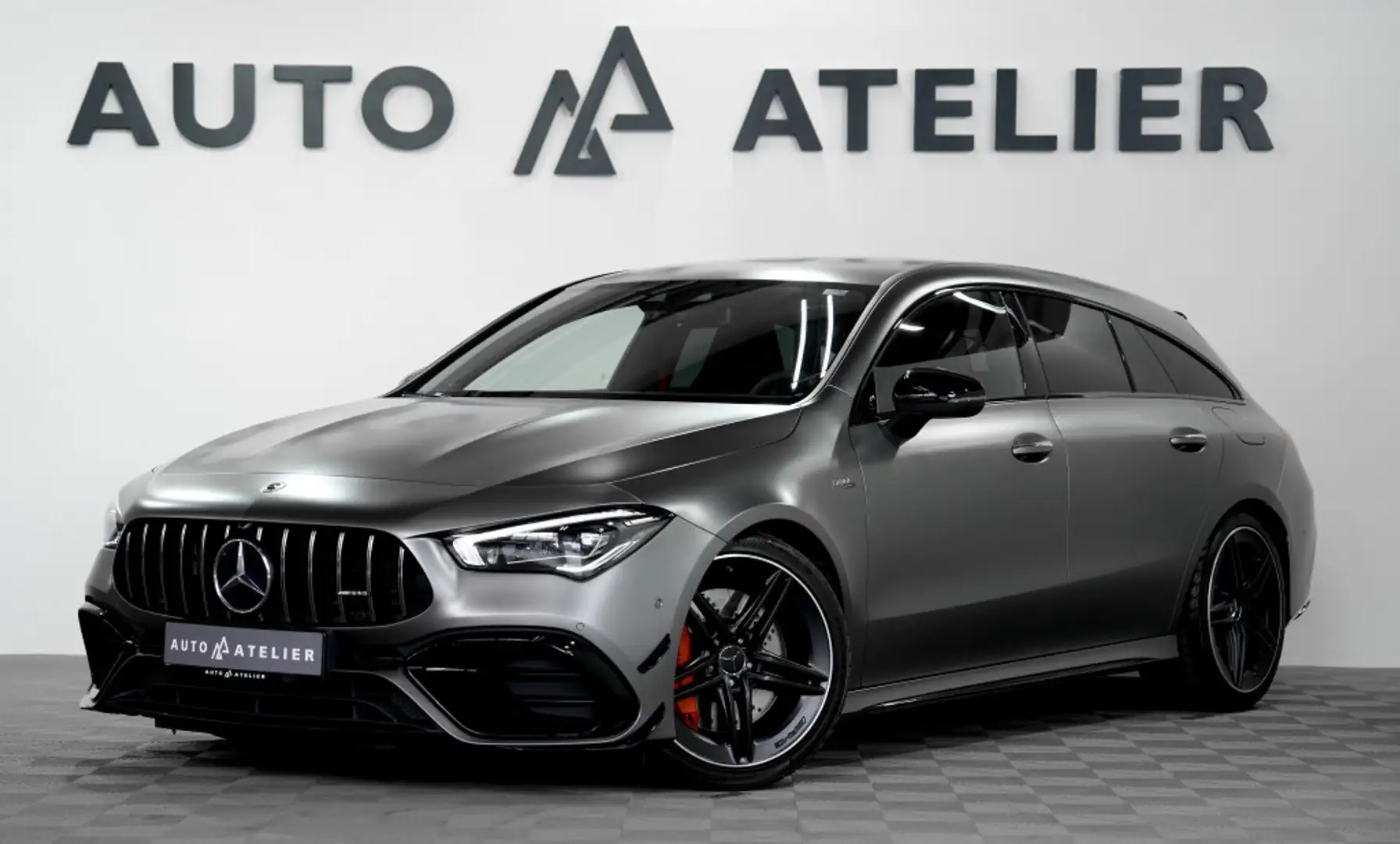 Mercedes-Benz CLA 45 AMG 4M*AERO*PERF.SITZE* Šedá - 1