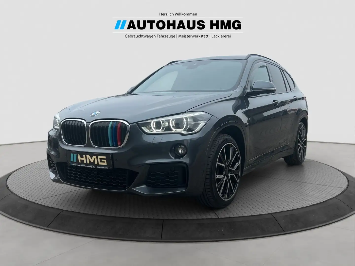 BMW X1 xDrive 25d M Sport *PANO*HUD*LED*BITTE LESEN* Szürke - 1