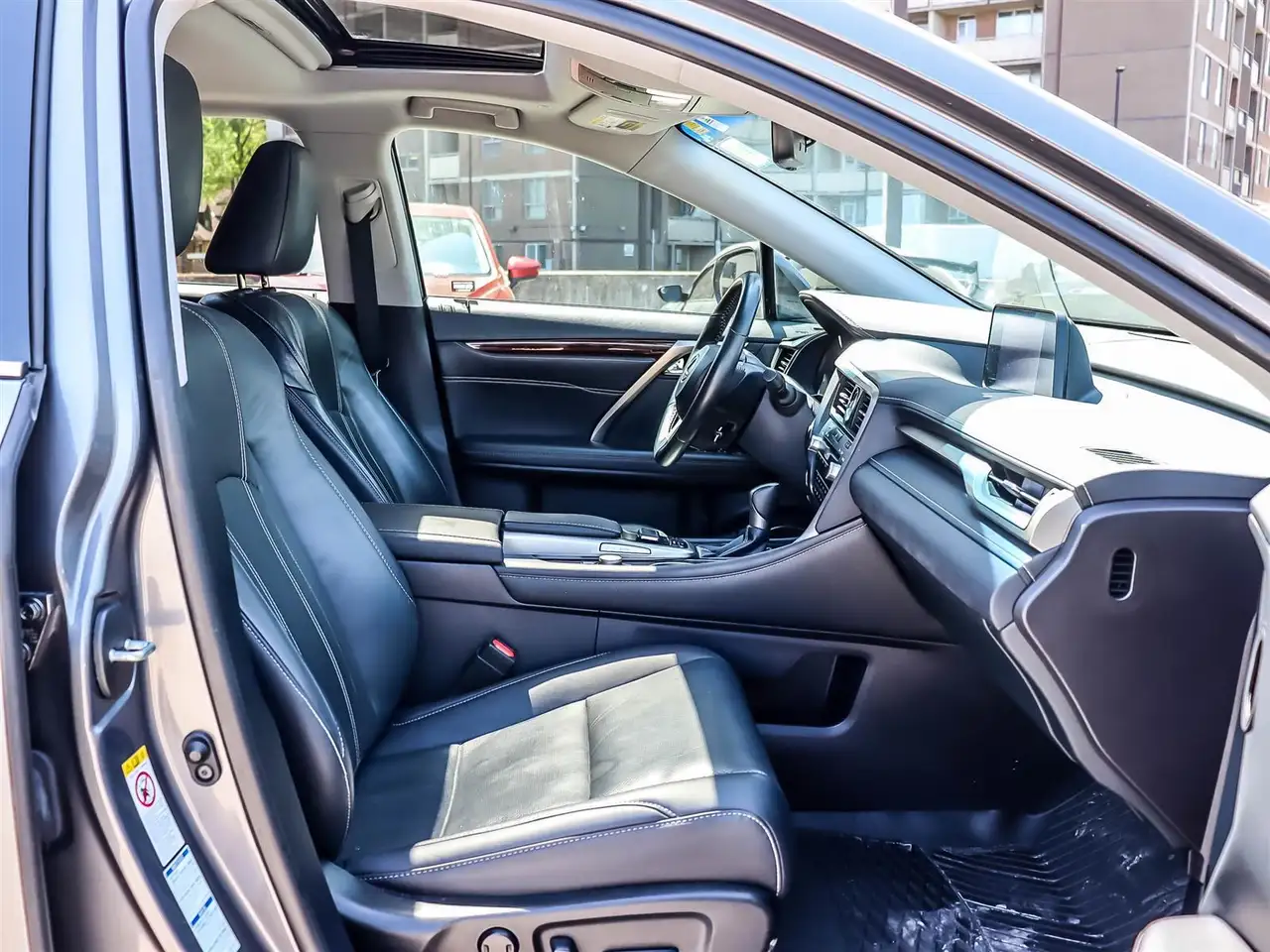 Lexus RX снимка Lexus RX