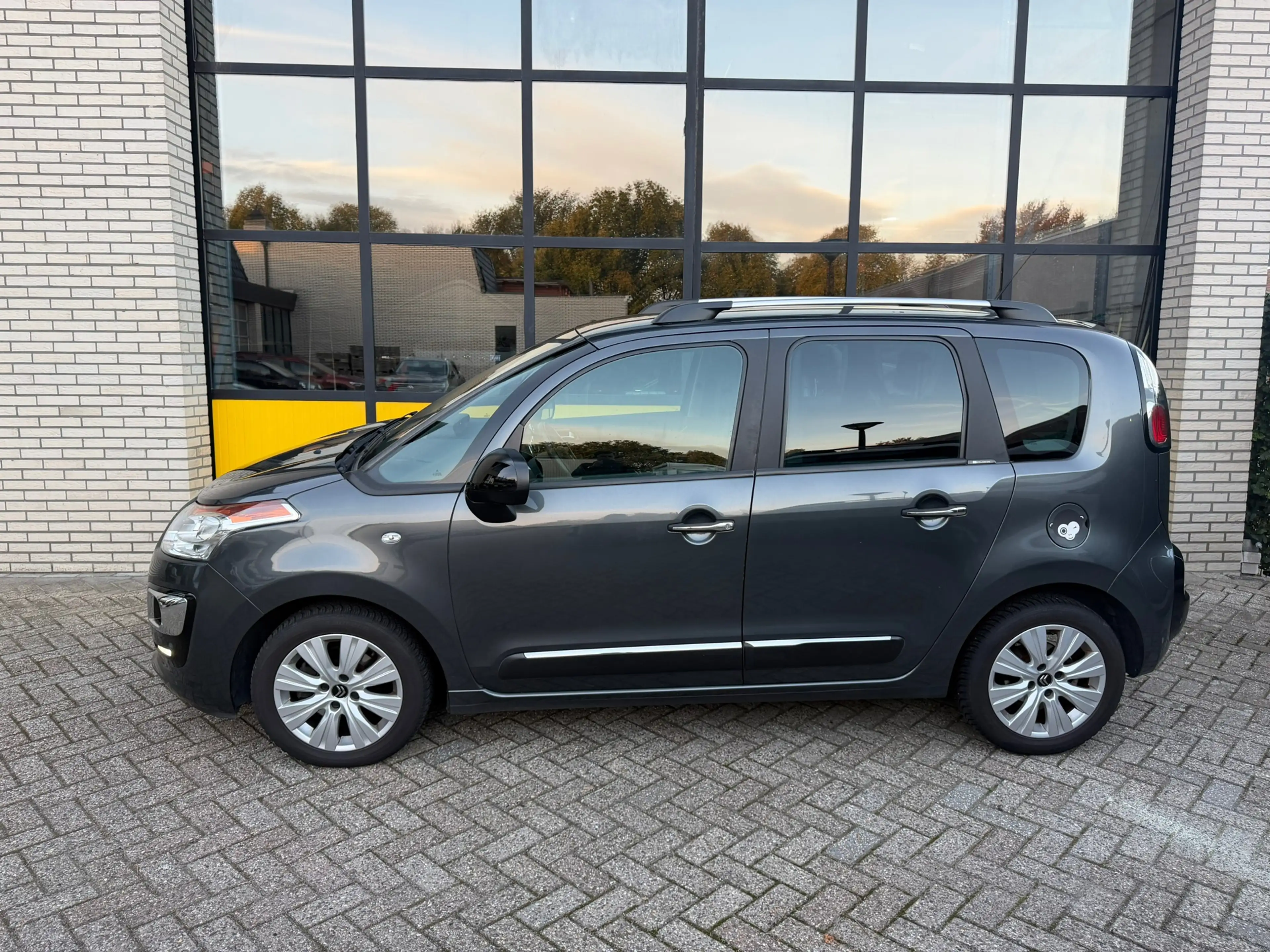 Citroen C3 Picasso 1.2 PureTech Exclusive, Trekhaak — photo 2
