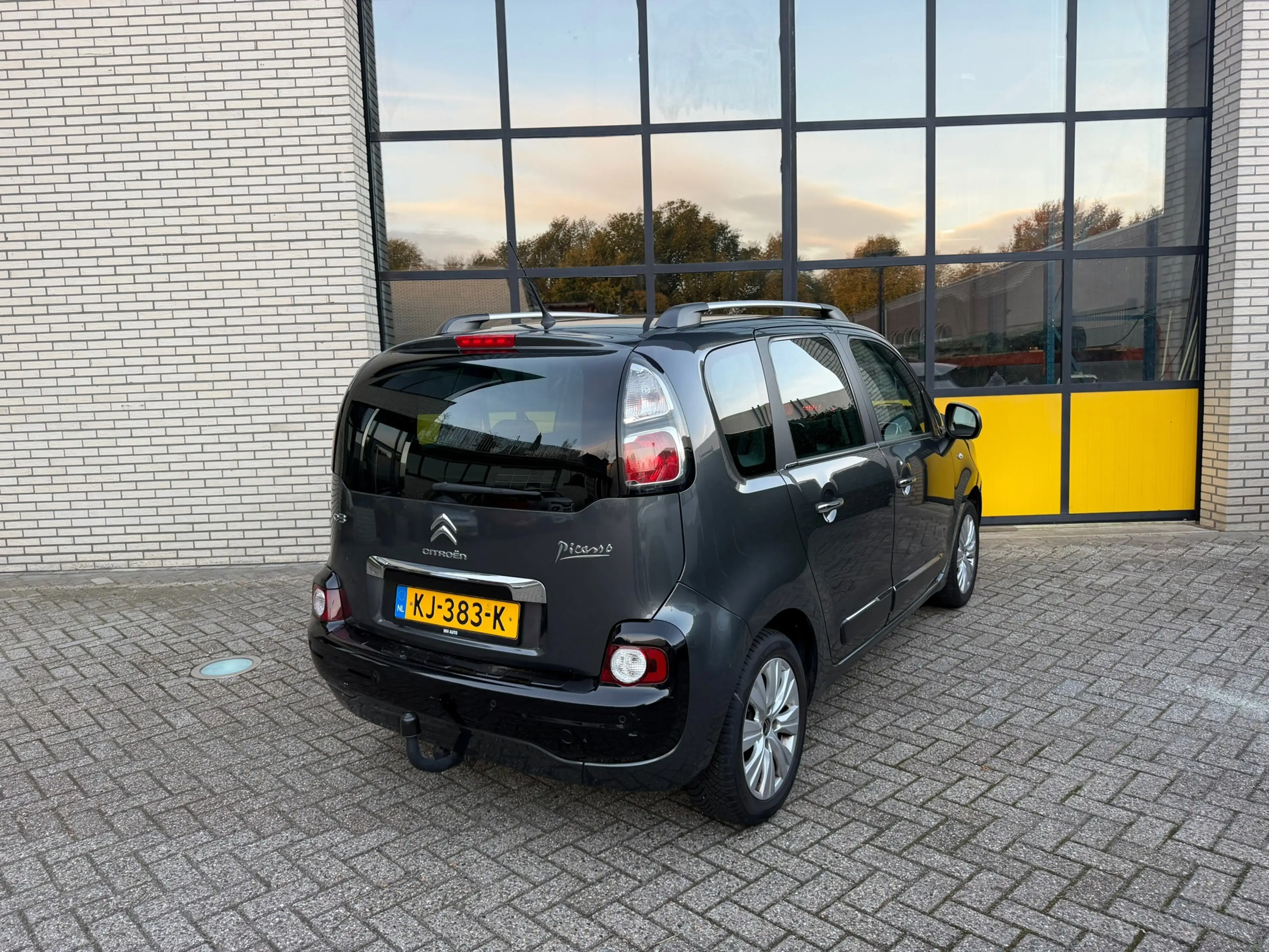 Citroen C3 Picasso 1.2 PureTech Exclusive, Trekhaak — photo 3
