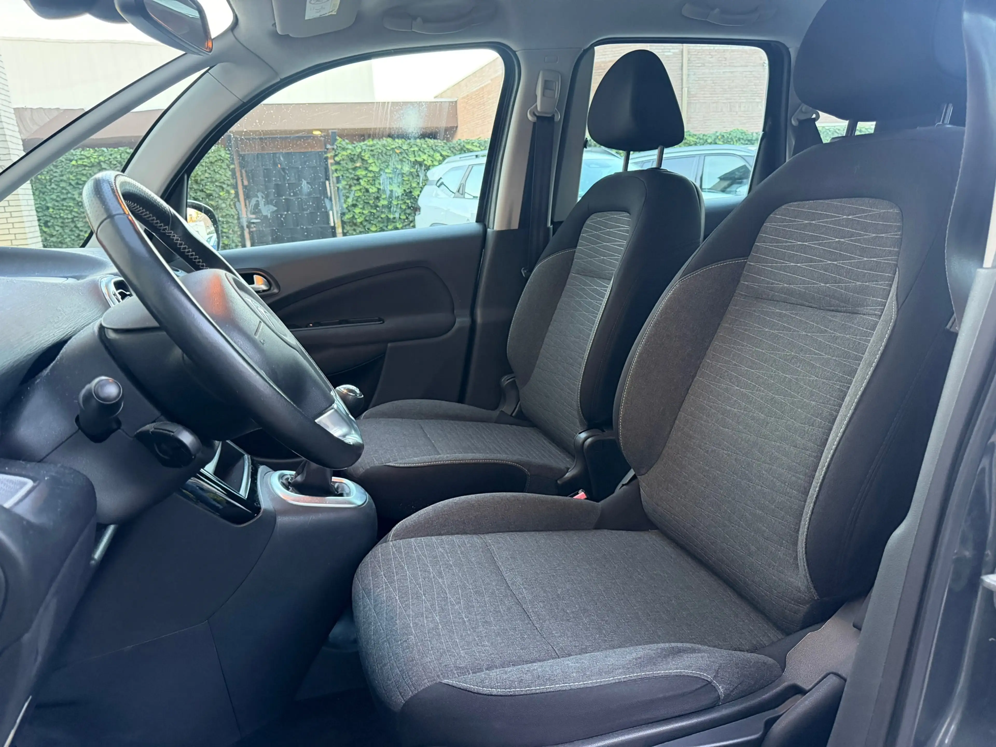 Citroen C3 Picasso 1.2 PureTech Exclusive, Trekhaak — photo 5