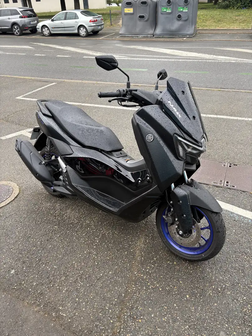 Yamaha NMAX - 1