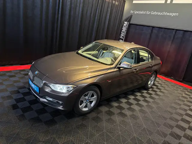 BMW 318 318 d *XENON*LEDER*TOP-ZUSTAND*