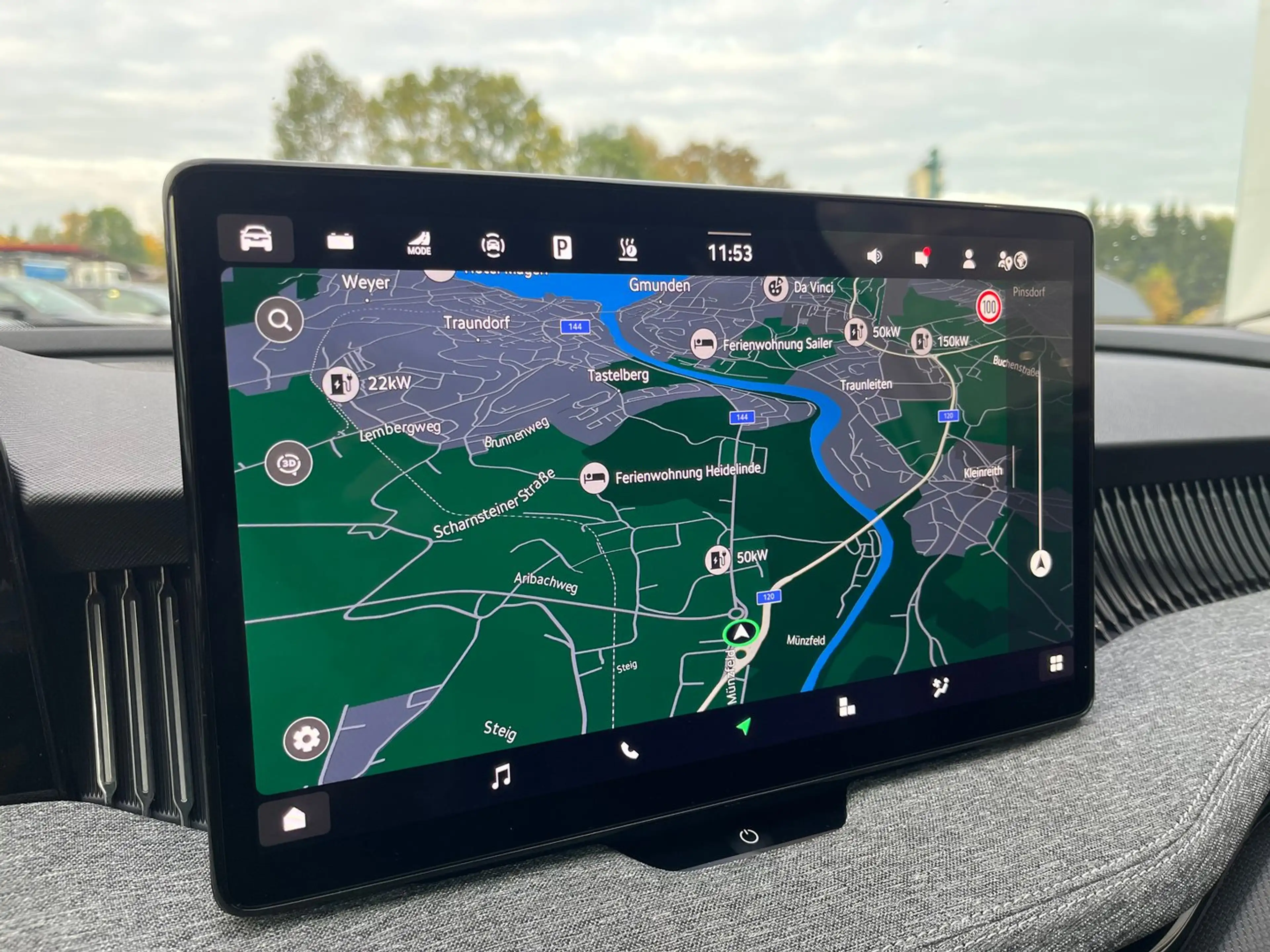 Skoda Superb Selection iV TSI DSG — photo 14