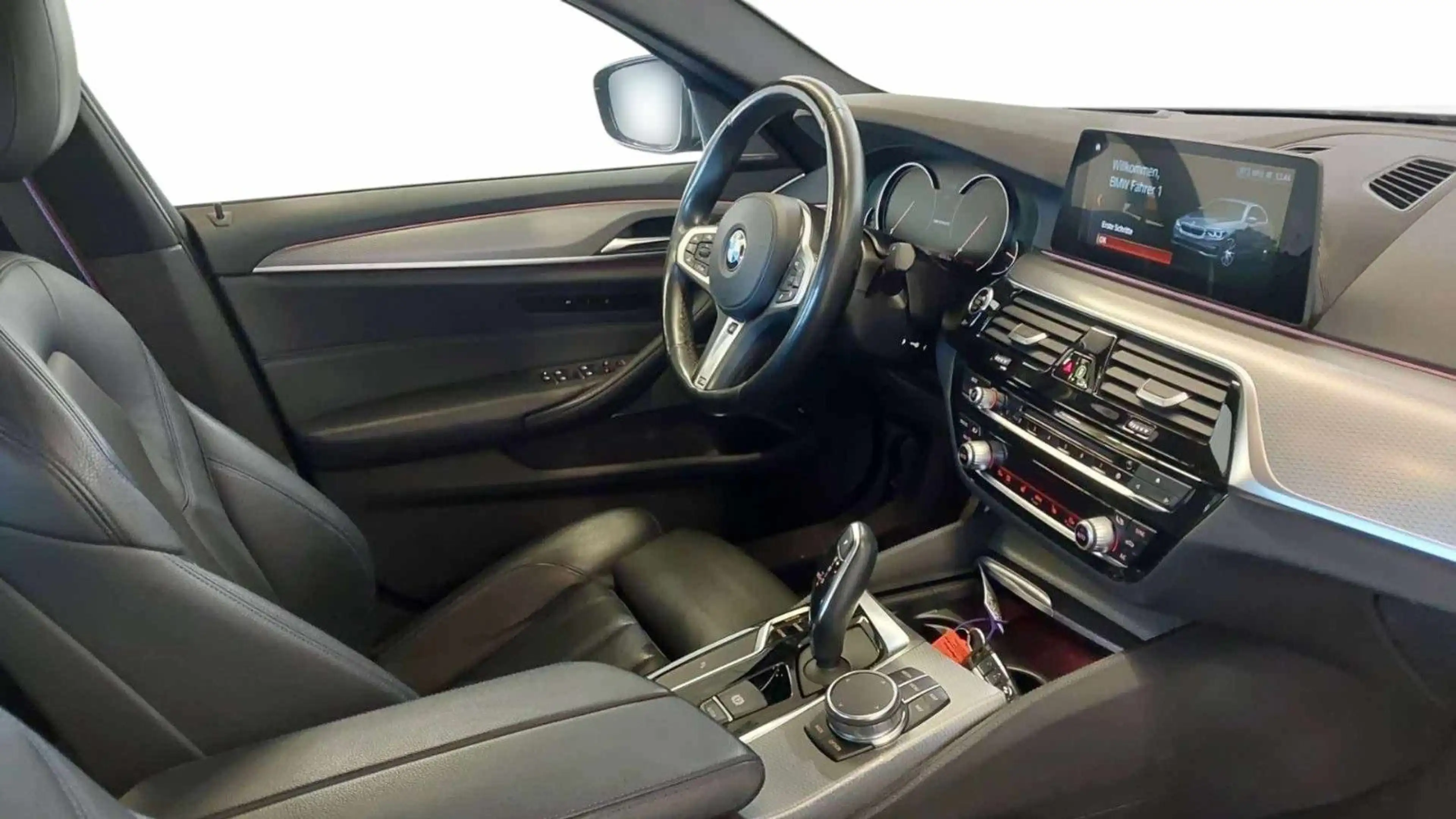 BMW 550 — photo 12